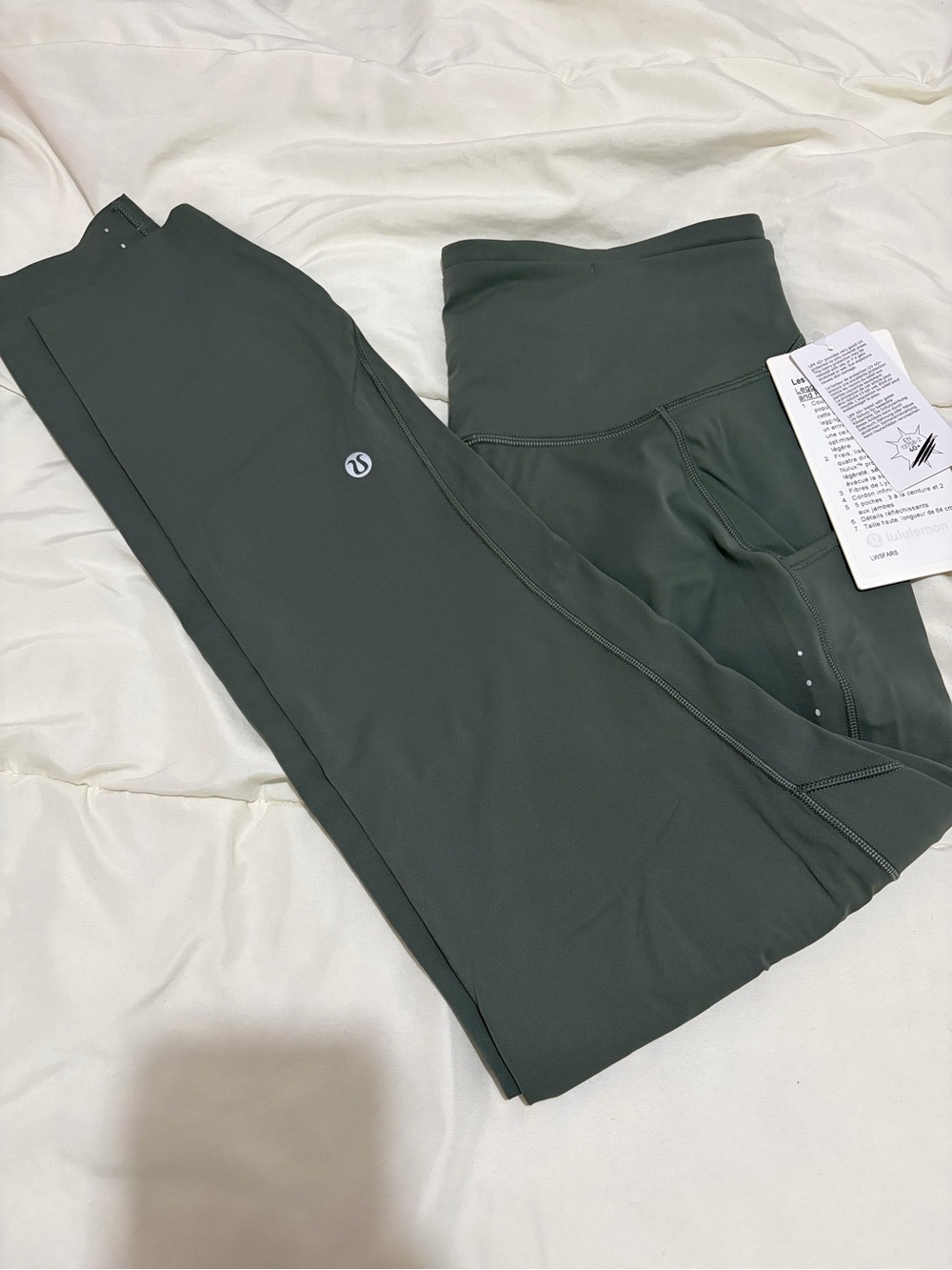 Lululemon Fast and Free High Rise Tight 25” with pocket
